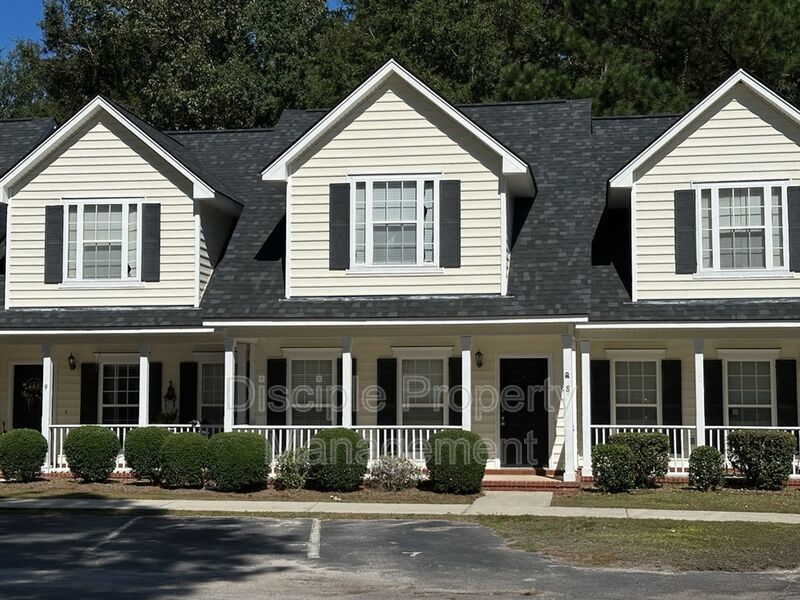 *Available Now* 29 Brisbon Hall Lane #8 property image