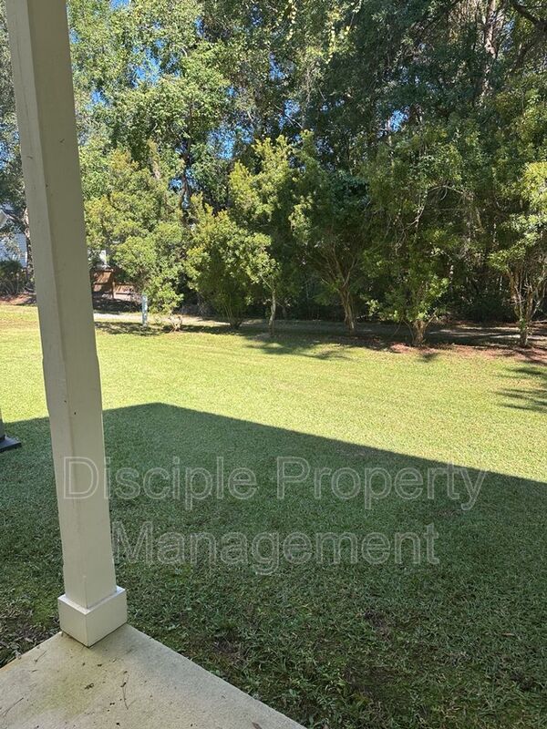 *Available Now* 29 Brisbon Hall Lane #8 property image