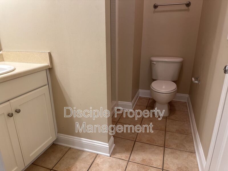 *Available Now!* 66 Landing Way #2 property image