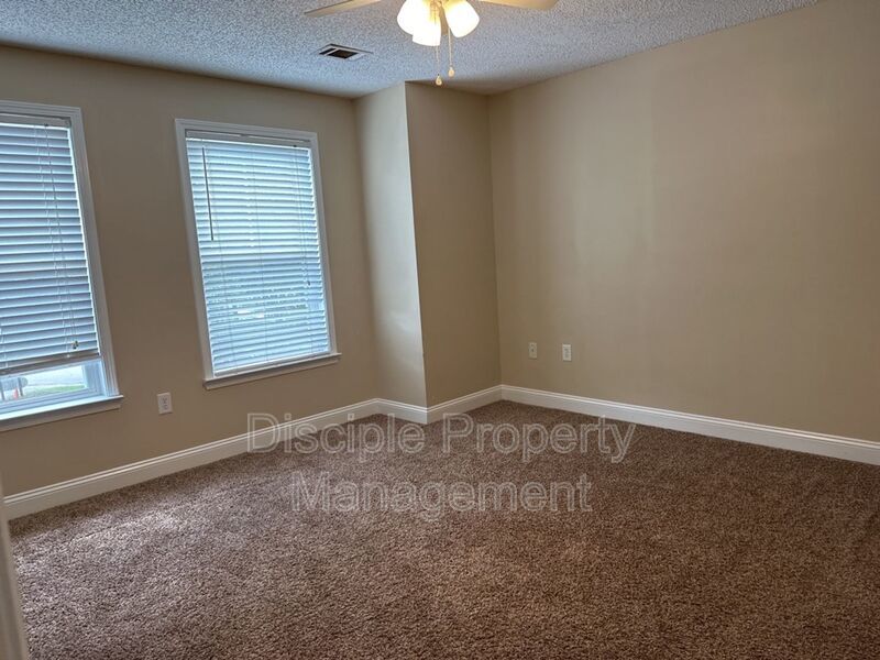 *Available Now!* 66 Landing Way #2 property image