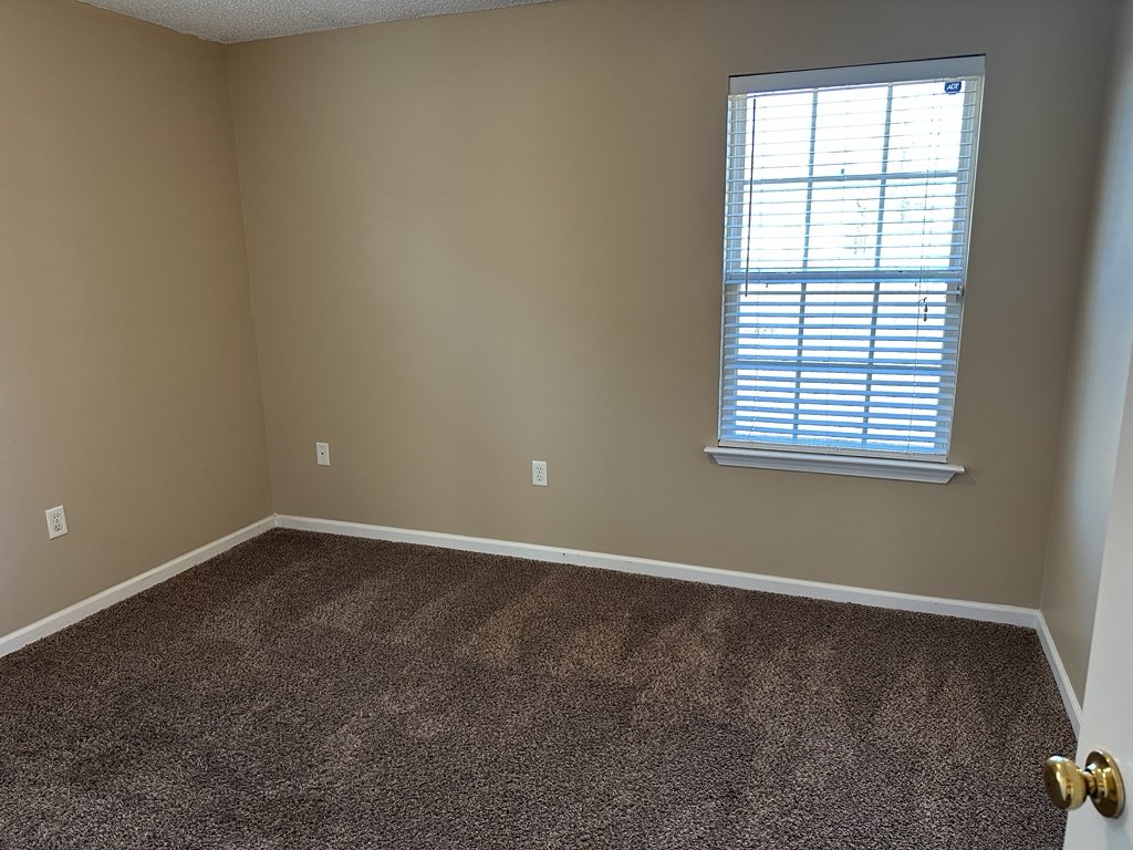 *Available Now* 199 Lancaster Way property image