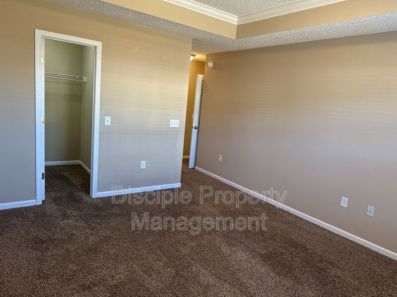 *Available Now* 199 Lancaster Way property image