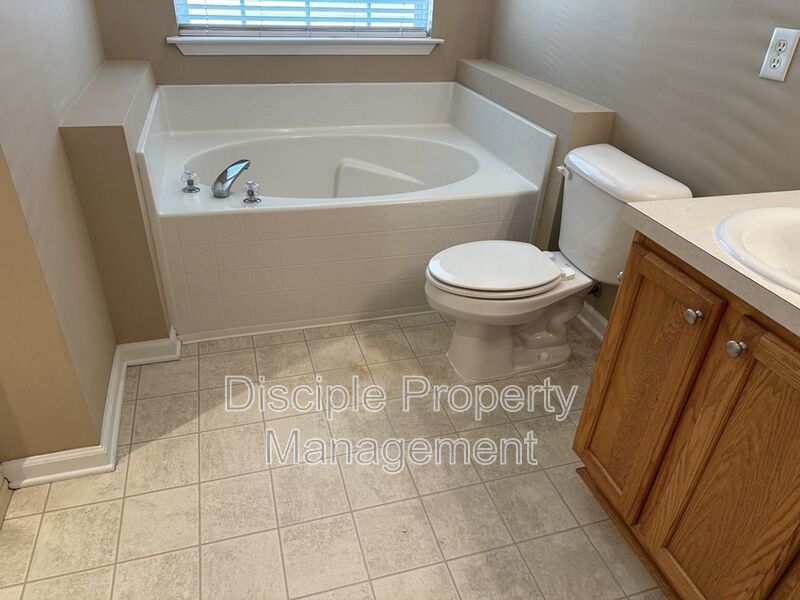 *Available Now* 199 Lancaster Way property image