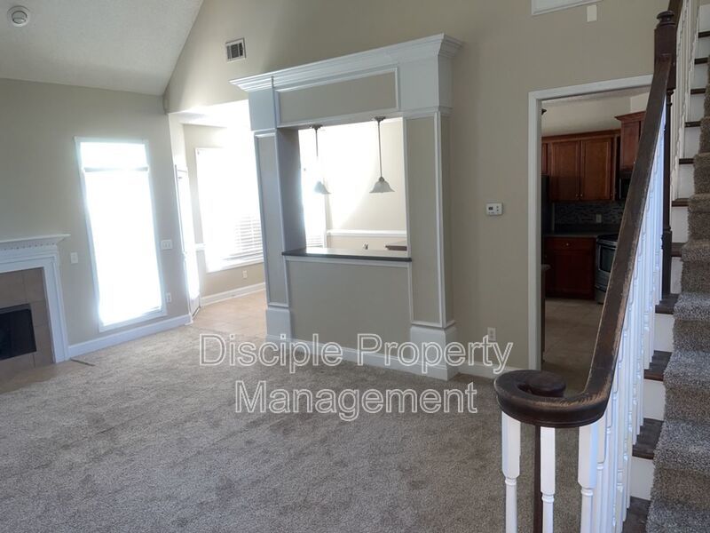 *Available Now* 186 Bristol Way property image