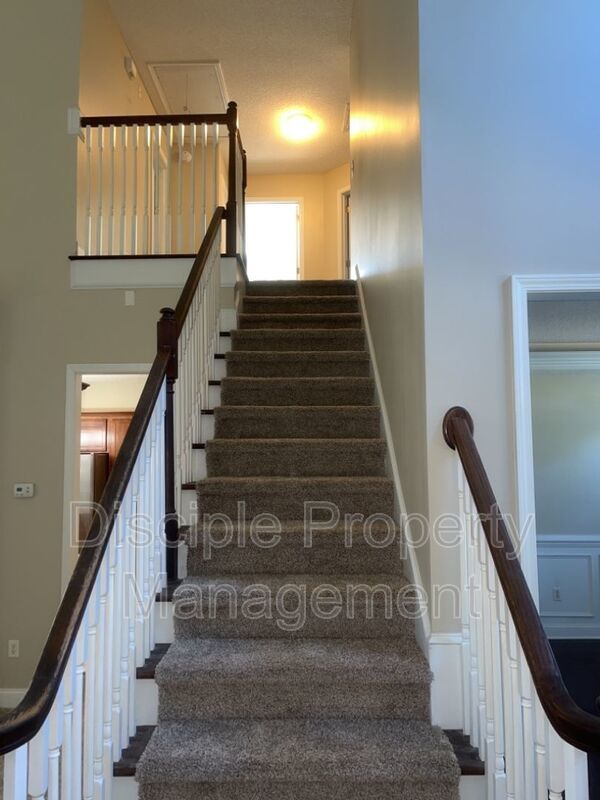 *Available Now* 186 Bristol Way property image