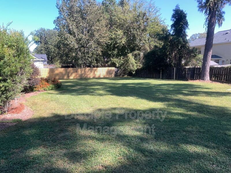 *Available Now* 186 Bristol Way property image