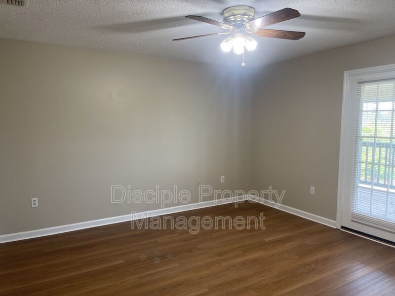 *MOVE-IN SPECIAL!* 1/2 off the first month's rent with a signed lease by 04/10/2026 for Savage Creek Apartment 1B, Downstairs property image