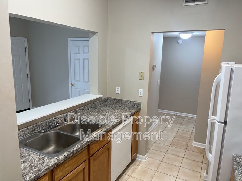 *MOVE-IN SPECIAL!* 1/2 off the first month's rent with a signed lease by 04/10/2026 for Savage Creek Apartment 1B, Downstairs property image