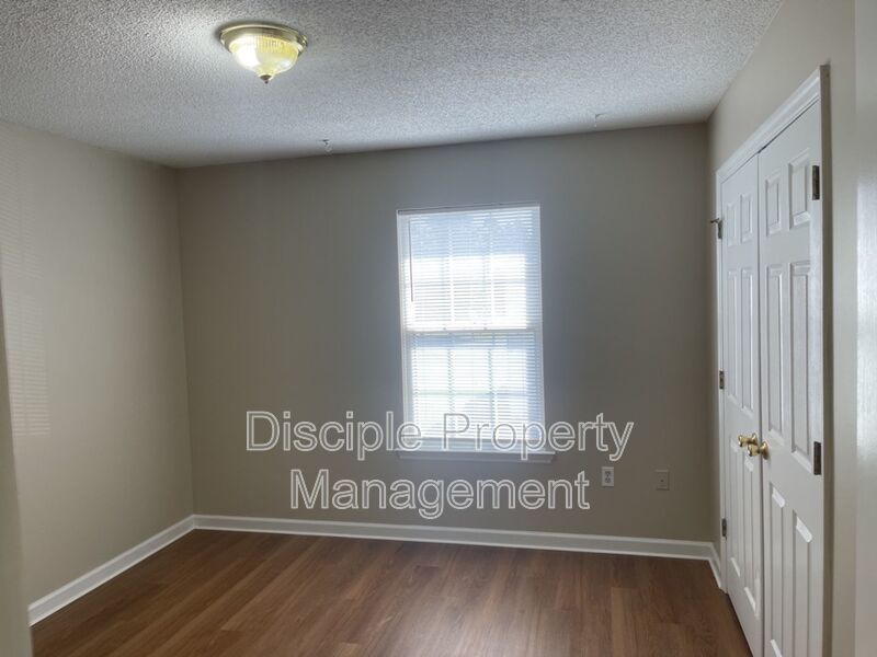 *MOVE-IN SPECIAL!* 1/2 off the first month's rent with a signed lease by 04/10/2026 for Savage Creek Apartment 1B, Downstairs property image