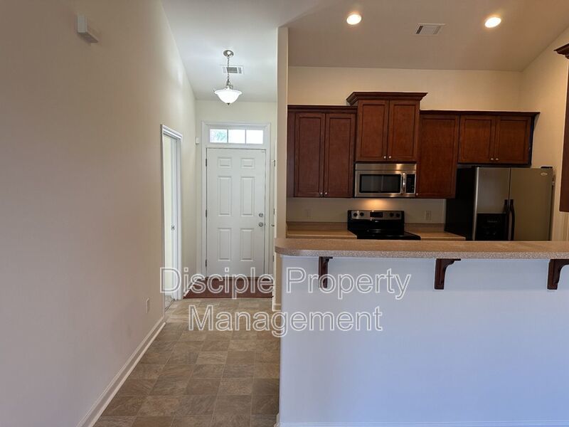 *Available Now* - 20 Wesleyan Drive in Bradley Point property image
