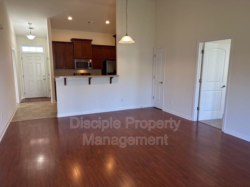 *Available Now* - 20 Wesleyan Drive in Bradley Point property image