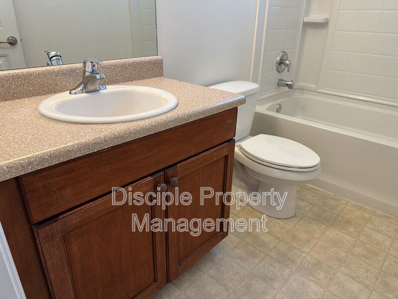 *Available Now* - 20 Wesleyan Drive in Bradley Point property image