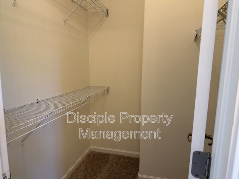 *Available Now* - 20 Wesleyan Drive in Bradley Point property image