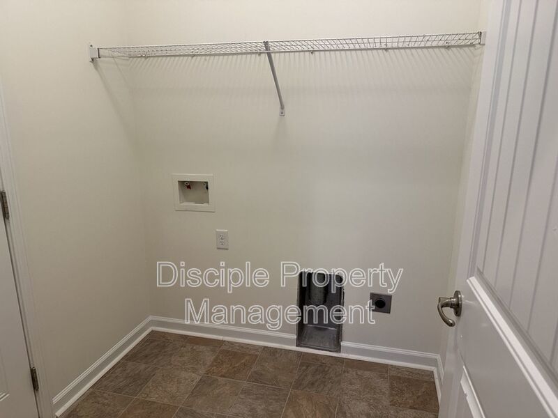 *Available Now* - 20 Wesleyan Drive in Bradley Point property image