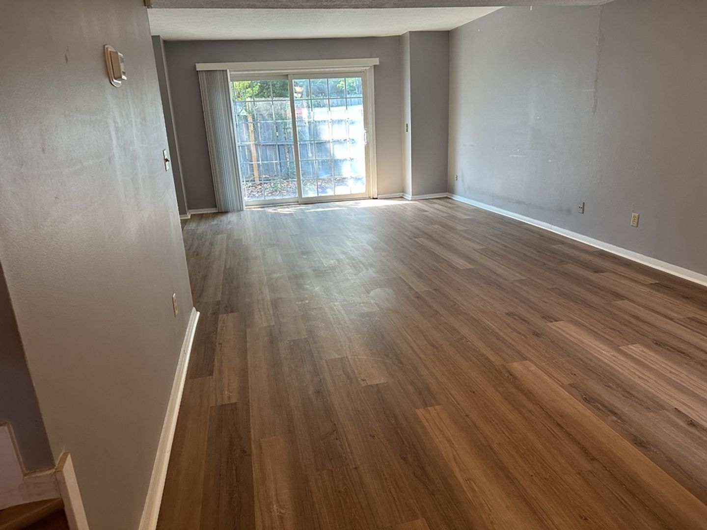 Available Now! 11 Knollwood Circle property image