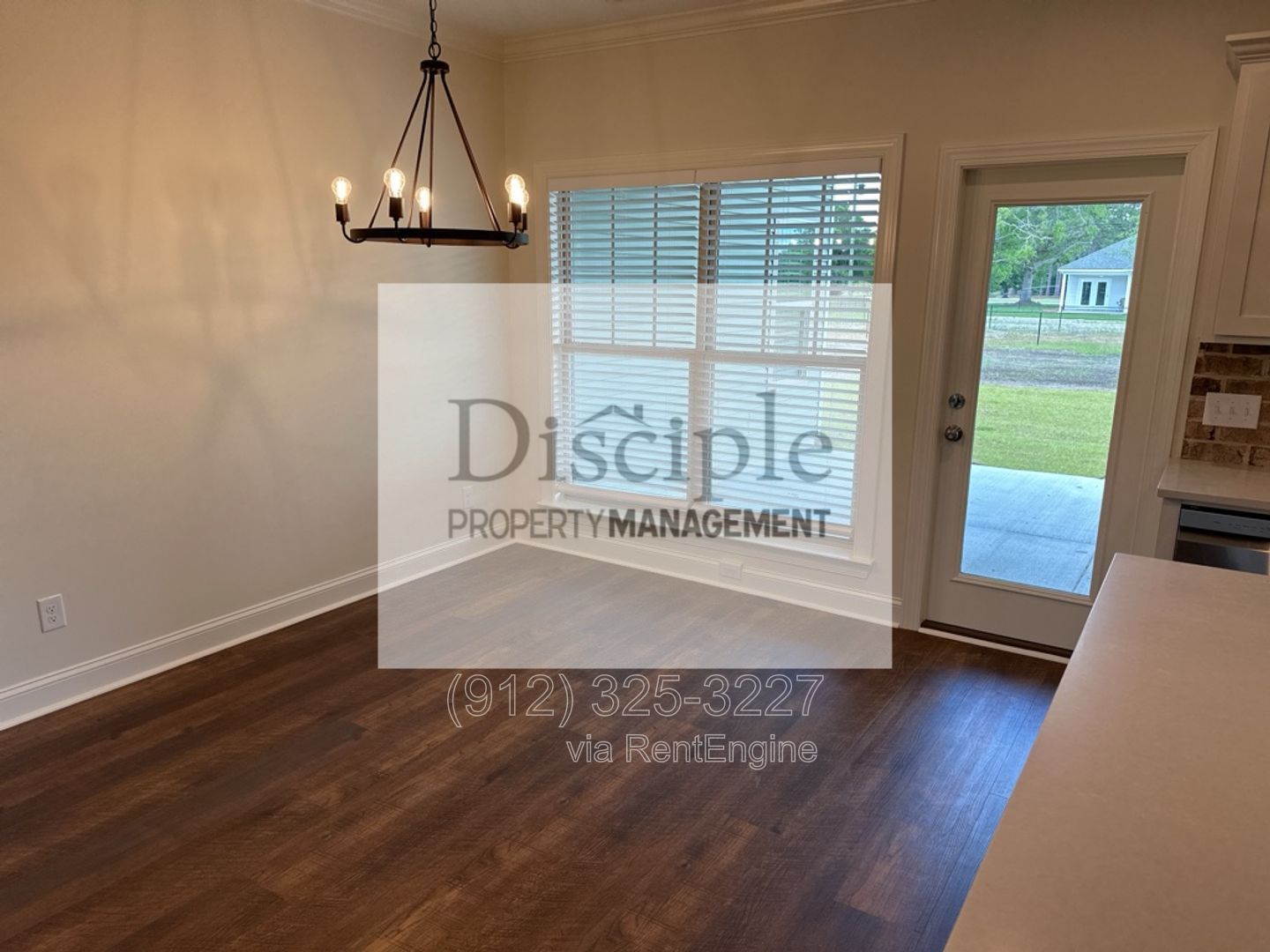 *Available Now* 15 Ennis Road property image