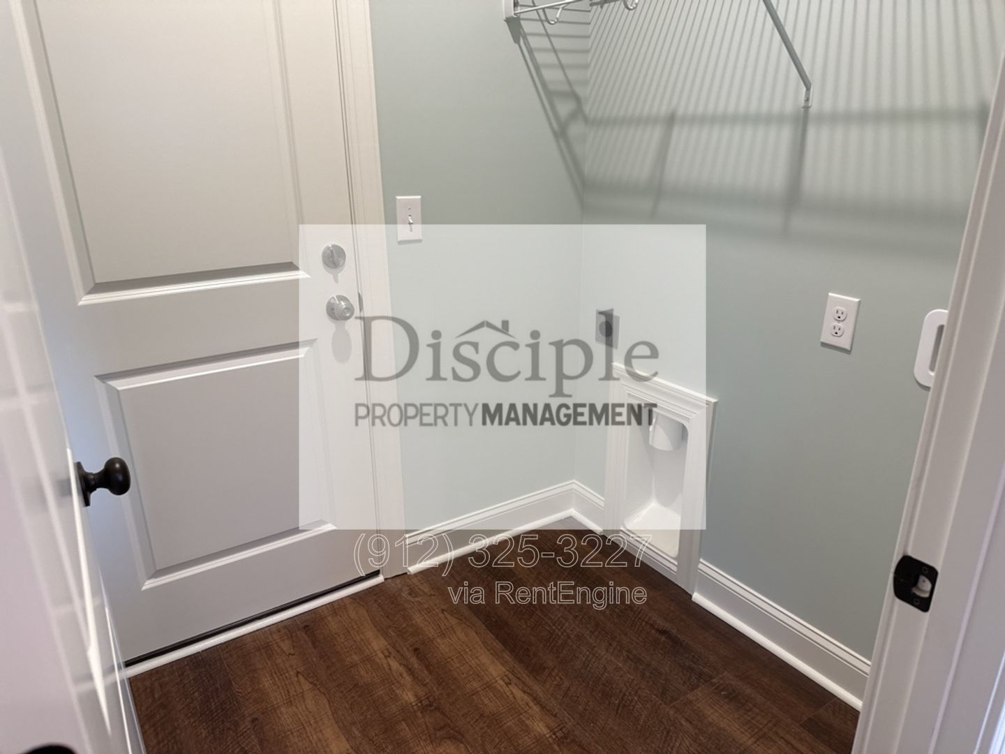 *Available Now* 15 Ennis Road property image