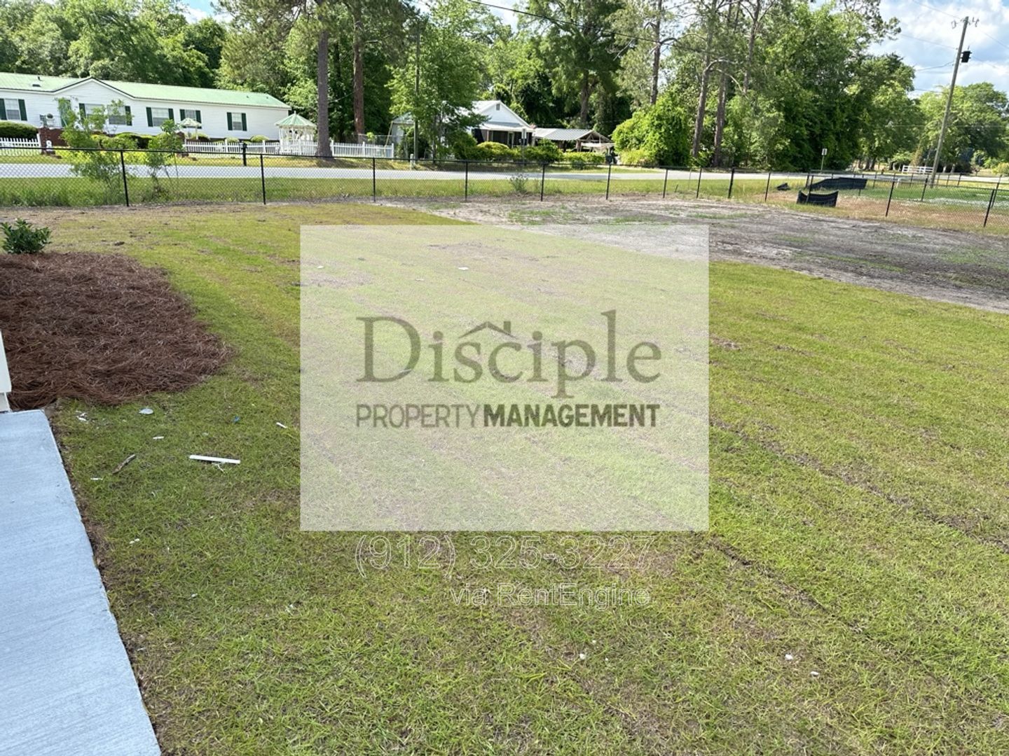 *Available Now* 15 Ennis Road property image