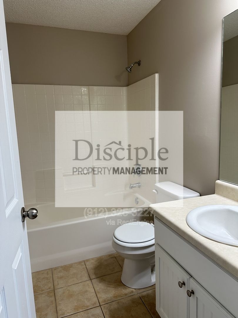 *Available Now* 66 Landing Way #12 property image