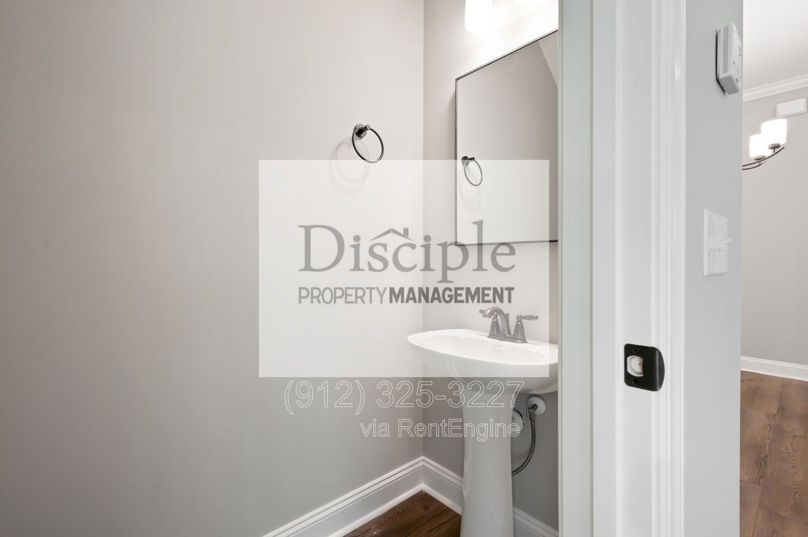 *Available Now!* 70 Vining Way #7 property image