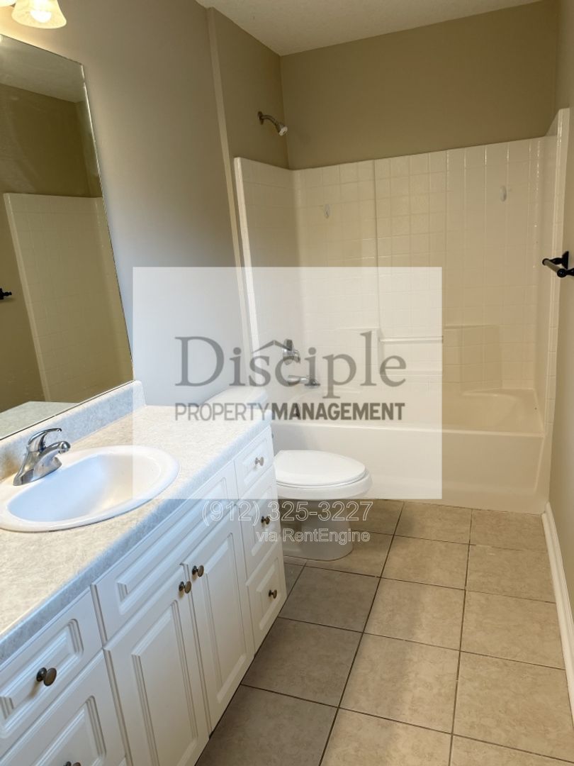 121 Aubrey Trail Richmond Hill, GA 31324 property image