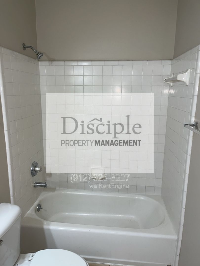 *MOVE-IN SPECIAL!* 1/2 off the first month's rent with a signed lease by 06/30/2026 for Savage Creek, 8B - Downstairs property image
