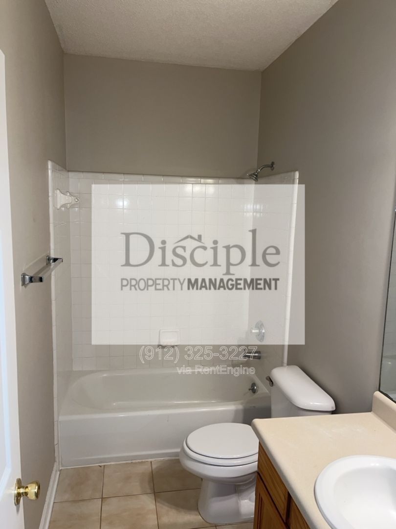 *MOVE-IN SPECIAL!* 1/2 off the first month's rent with a signed lease by 06/30/2026 for Savage Creek, 8B - Downstairs property image