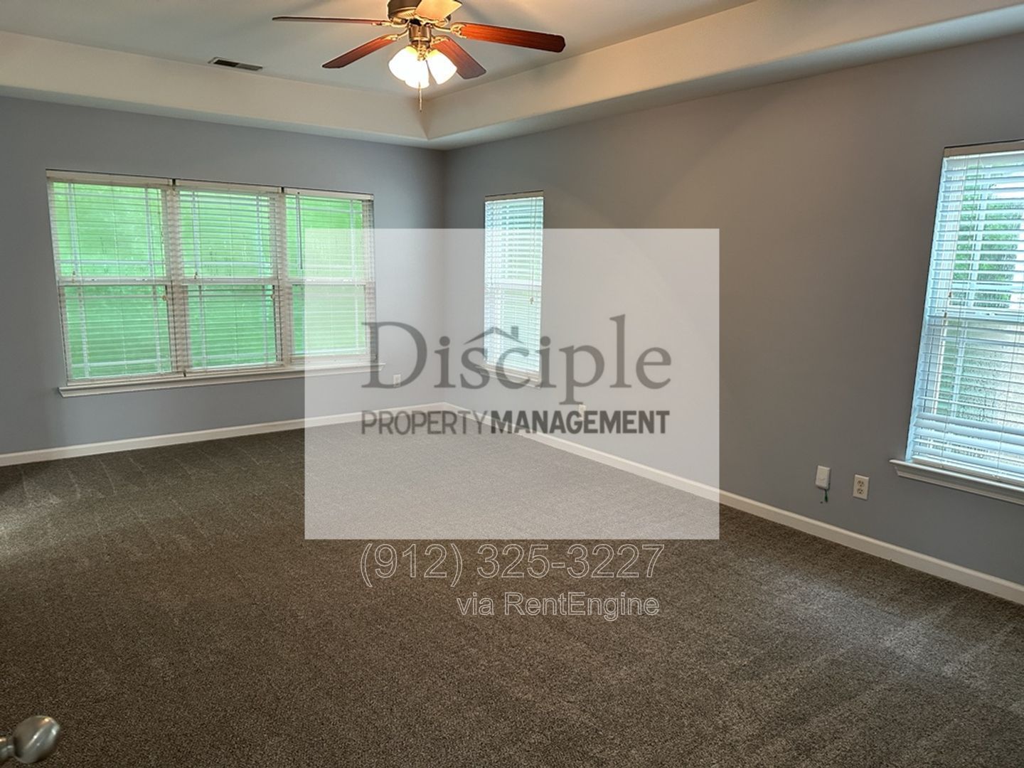 *Available Now!* - 250 SUMMER HILL WAY property image