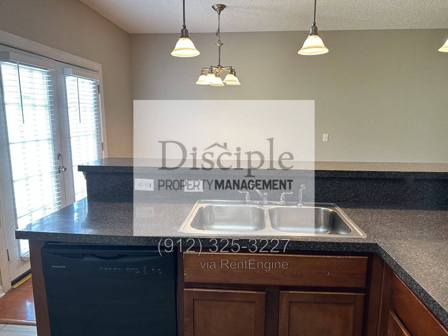 *Now Available* 1045 Canyon Oak Loop property image