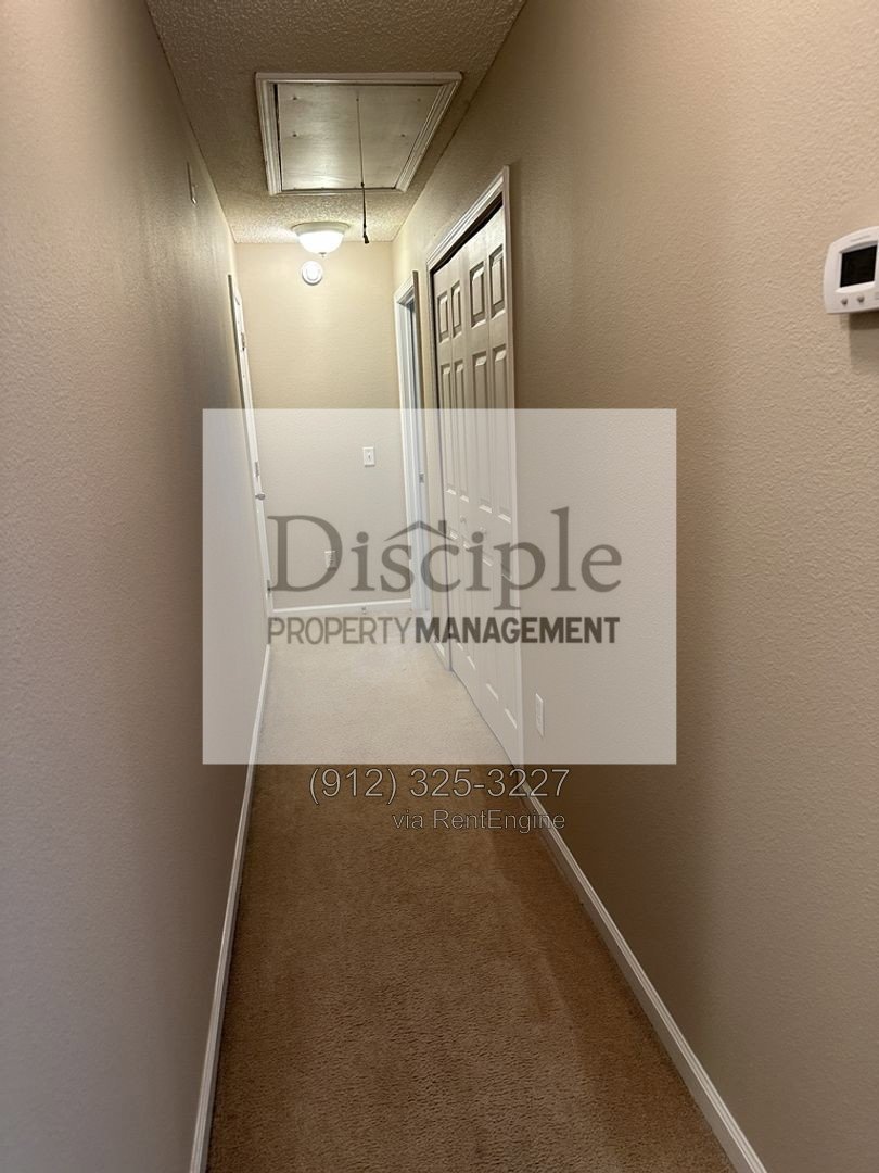 *Now Available* 1045 Canyon Oak Loop property image