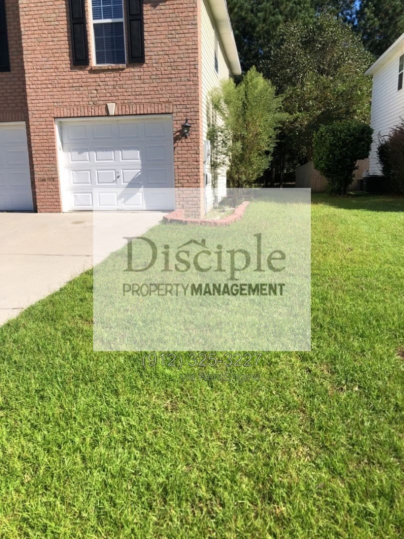 *Available Now* - 29 Dee Henderson Drive - Richmond Place Neighborhood property image
