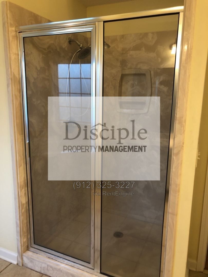 *Available Now* - 29 Dee Henderson Drive - Richmond Place Neighborhood property image