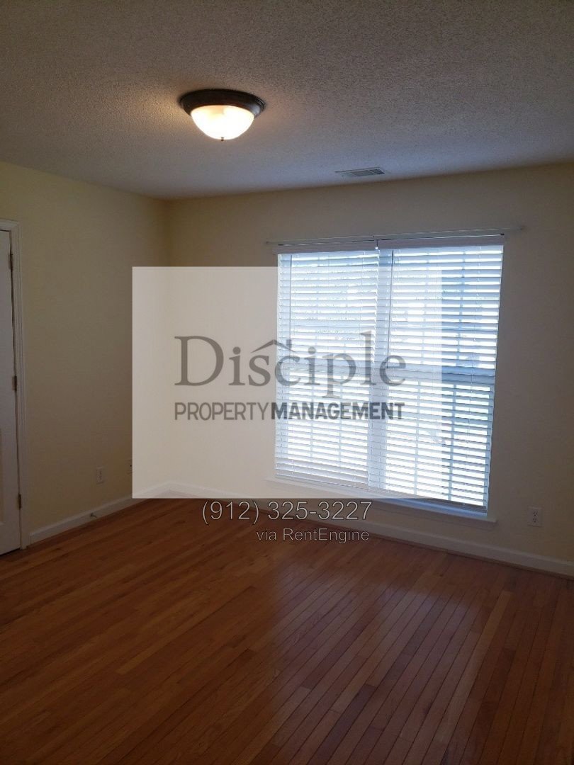 *Available Now* - 29 Dee Henderson Drive - Richmond Place Neighborhood property image