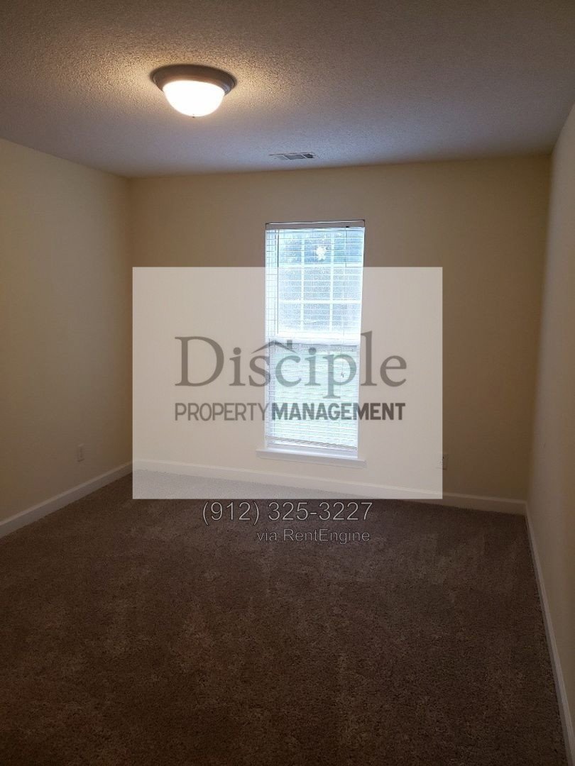 *Available Now* - 29 Dee Henderson Drive - Richmond Place Neighborhood property image