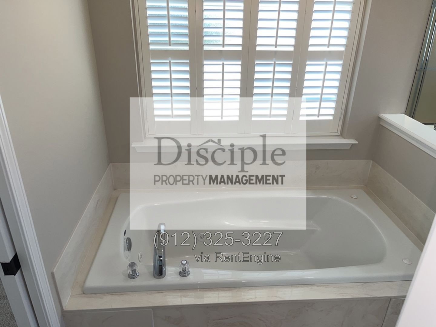 Available Now! - 7 Exchange Street! property image