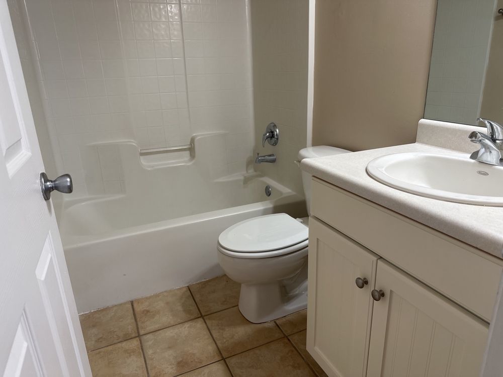 *Available Now!* 66 Landing Way #2 property image