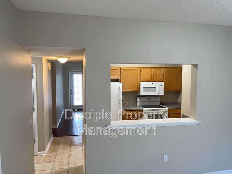 *MOVE-IN SPECIAL!* 1/2 off the first month's rent with a signed lease by 01/23/2026 for Savage Creek Apartment 2C, Upstairs property image