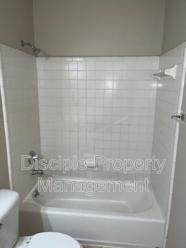 *MOVE-IN SPECIAL!* 1/2 off the first month's rent with a signed lease by 01/23/2026 for Savage Creek Apartment 2C, Upstairs property image